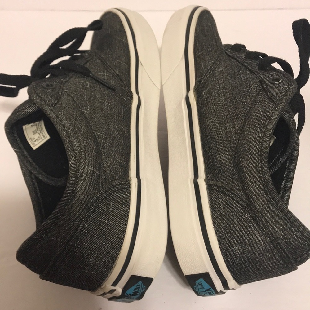 Vans - Picture 4 of 7